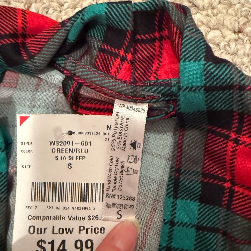 Red and Green Plaid Robe - Picture 3 of 3